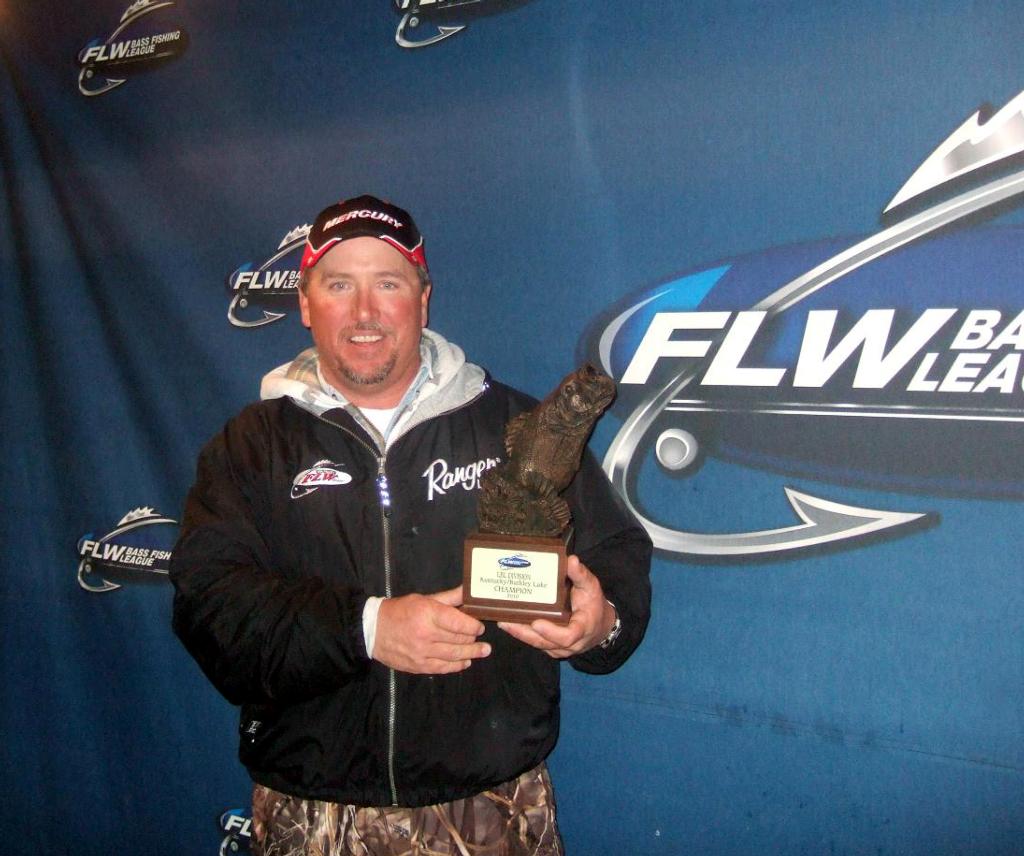 Image for Terry tops BFL field on Kentucky-Barkley lakes