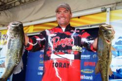 Pro Leon Knight of Discovery Bay, Calif., recorded a whopping 21-pound, 15-ounce bag to bring his total catch to 55 pounds, 14 ounces. Knight heads into the Cal Delta finals in second place.