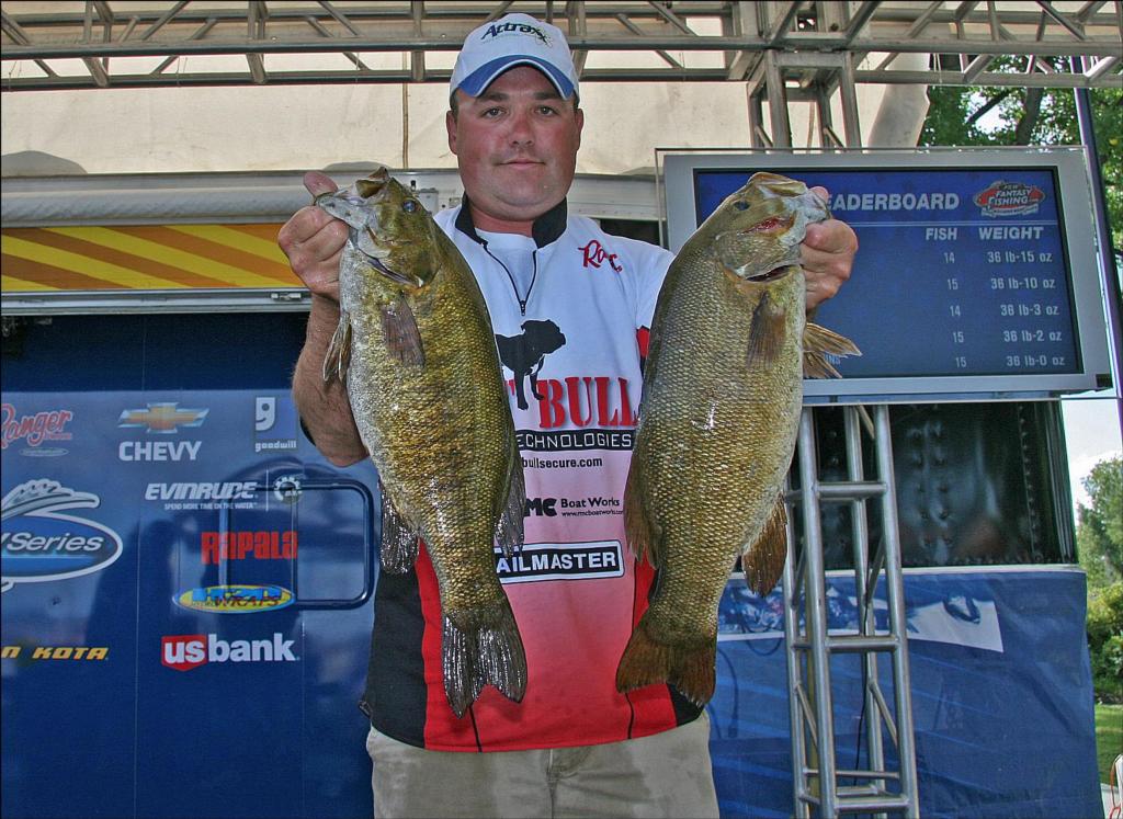 Image for Ober leads FLW Series event on Lake Champlain