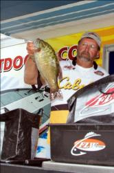 Pro Bill Chapman of Salt Rock, W. Va., placed fifth at Lake Erie, earning the points title in the AFS Northern Division and a berth into the 2011 Forrest Wood Cup.