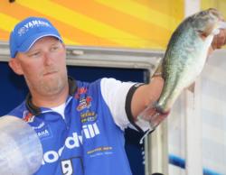 Goodwill pro Wesley Strader of Spring City, Tenn., rallied on the final day to finish second with a four-day total of 54-6.