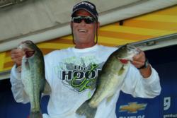 FLW Series pro Keith Espe of New River, Ariz., finished the day on Lake Roosevelt in fourth place with a 22-pound, 11-ounce catch