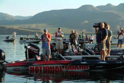 The top five FLW Series pros get ready for the start of the final day of tournament action on Lake Roosevelt.