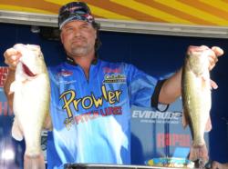 Kevin Snider of Elizabethtown, Ky., brought in 16 pounds, 10 ounces to move into third with a two-day total of 31 pounds, 12 ounces.