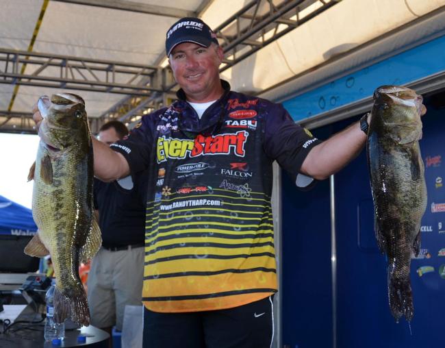 Randall Tharp moved from fifth to third on the strength of a 28-pound, 2-ounce catch.
