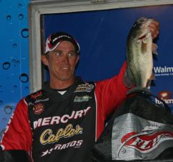 Second place pro Clay Lippincott fared well with a chatterbait.