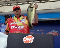 Snickers Big Bass honors in the Co-angler Division after day one of the FLW Tour on the Red River went to Aaron Beshears of Van Buren, Ark.