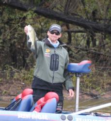 Co-angler winner Keith Carson shows off a keeper bass that lifted him to victory.