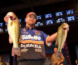 Pro Clint Brownlee of Tifton, Ga., advanced to the final round of 10 pros in the No. 2 spot with a three-day total of 15 bass weighing 32-3.