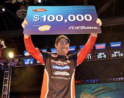 Pro John Cox picked up his first Tour win Saturday on the Red River after coming close in the past.