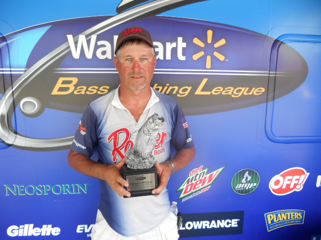 Image for Shaffer snares title at BFL event on Ohio River