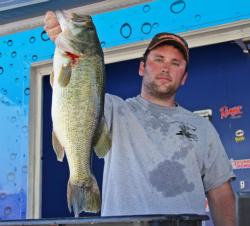 This 6-pound, 11-ounce largemouth earned Snickers Big Bass honors for co-angler Nick Varse.
