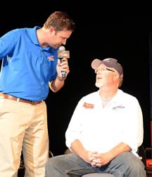 Co-angler John Mickish of White Bear Lake, Minn., is interviewed by FLW Outdoors host Jason Harper while on the hot seat. Ultimately he placed second and earned $2,500.