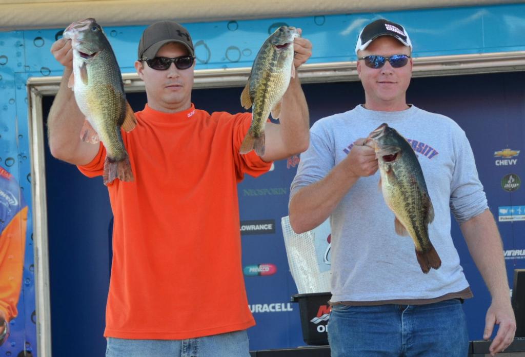 Image for Moser and Marsh win Soldier Tournament on Lake Guntersville