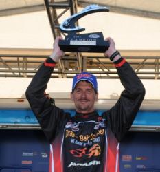 Troy Anderson of Galesville, Wis., wins the Co-angler Division of the EverStart Series Championship with a three-day total of 42-3.