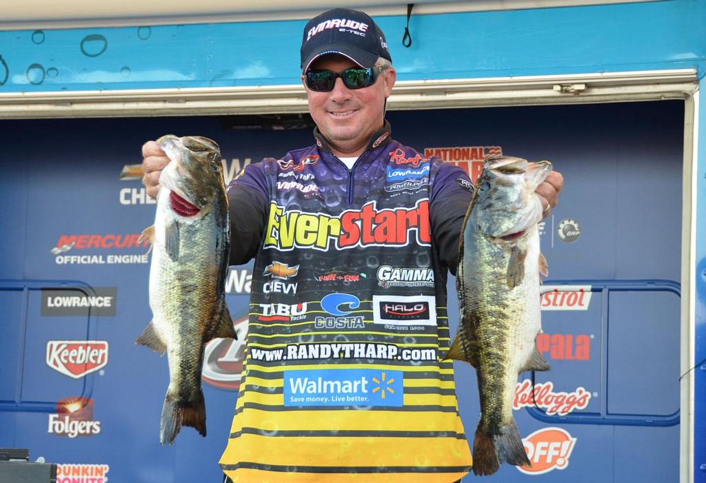 Image for Tharp closes in on first Tour win