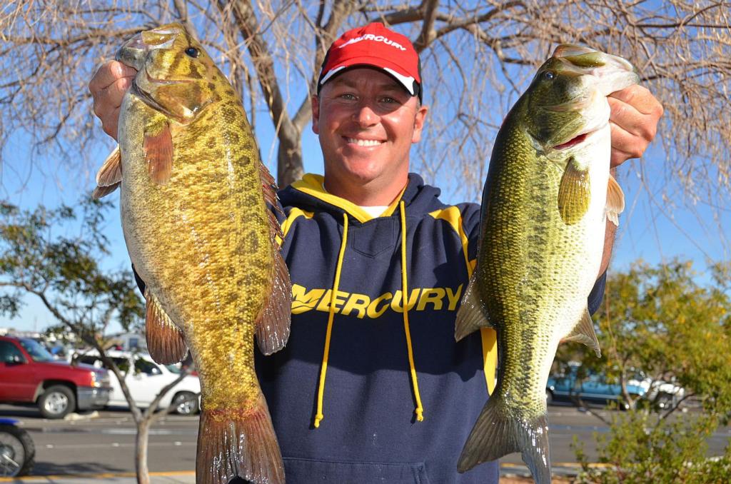 Kinley climbs into first place on Lake Havasu Major League Fishing