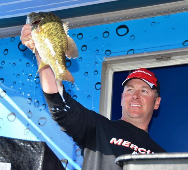 Day-two leader Chris Kinley of Durnago, Colo., ultimately finished the Lake Havasu EverStart contest in second place.