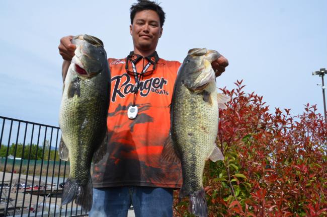 Pro Mark Casey of Fairfield, Calif., leapfrogged from 24th to second place with a two-day catch of 48 pounds, 12 ounces at Clear Lake on day two of EverStart competition.
