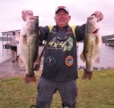 Fourth place pro Gary Fleming of Russellville Ala., weighed in 25-9, including the day