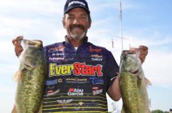 Starting the day in 20th place overall, veteran EverStart pro Ron Shuffield of Bismarck, Ark., parlayed a two-day catch of 34 pounds, 5 ounces, into a fourth-place result by the end of day two on the Potomac River.
