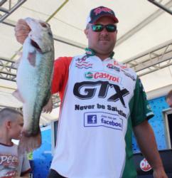 Angler of the Year points leader David Dudley finished the opening round in 13th with a two-day catch of 32-8.