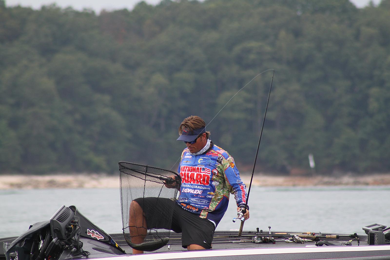 Okeechobee Practice with Scott Martin - Major League Fishing