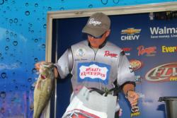 Arkansas pro Robbie Dodson also tied for Snickers Big Bass honors with this 5-pound, 3-ounce fish.