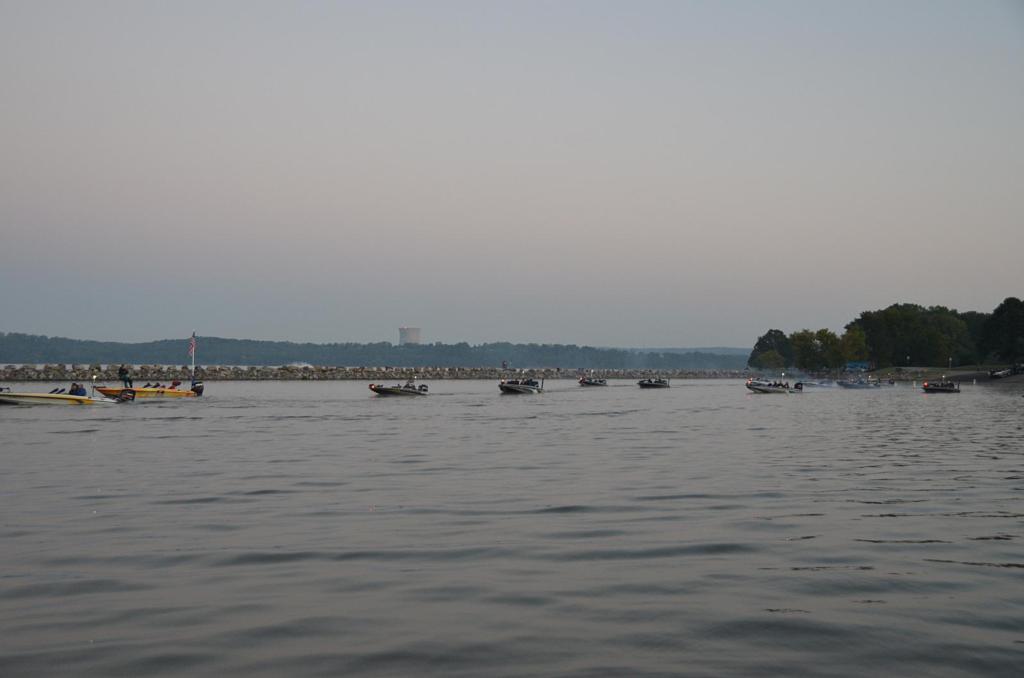 Image for FLW College Fishing readies for Dardanelle