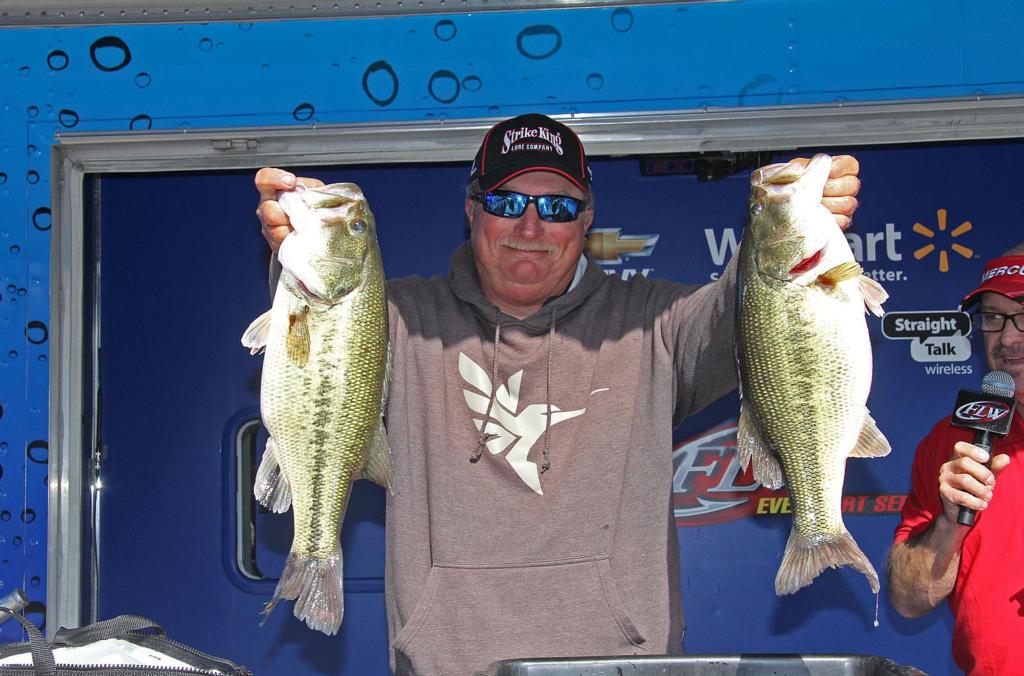 Image for Brauer takes lead on Toledo Bend