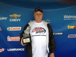 Co-angler Jimmy Sparks of Tuscumbia, Ala., won the Feb. 23 Music City Division event on Lake Guntersville with a total weight of 27 pounds, 9 ounces. For his efforts, Sparks walked away with nearly $1,700. 