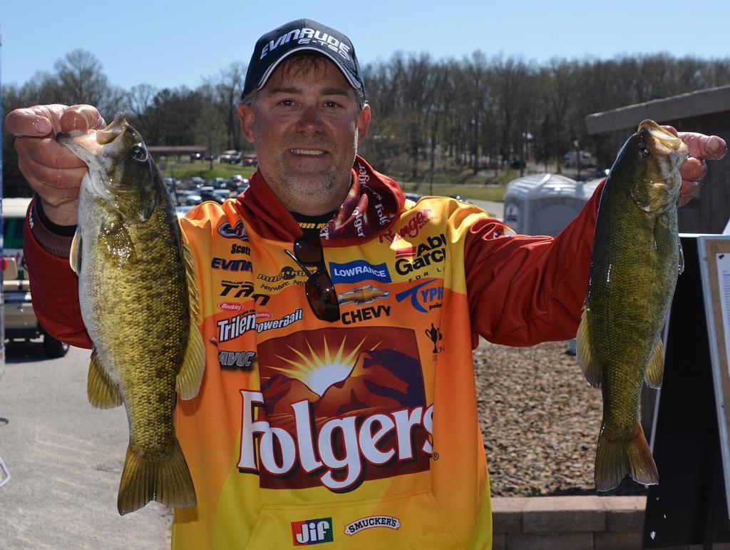 Image for The J.M. Smucker Company renews sponsorship with FLW