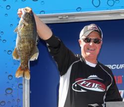 Second-place co-angler Randy Hicks led on day one.