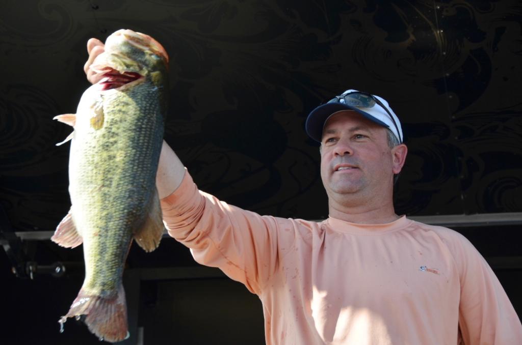 Cummings captures Pickwick crown in Coangler Division