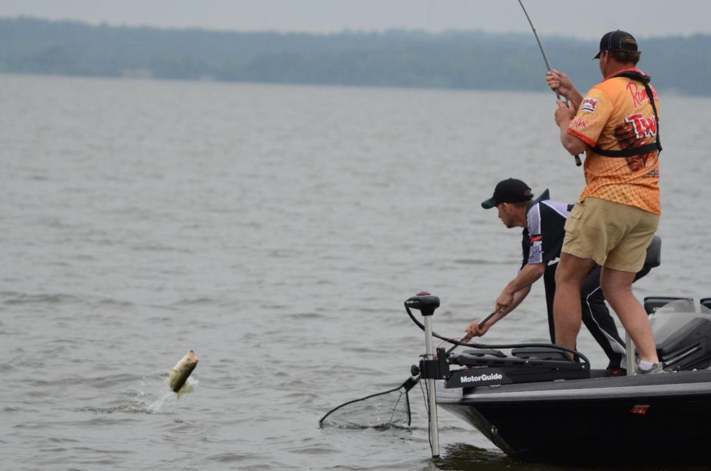 Image for Haynes Leads Walmart FLW Tour at Lake Eufaula Presented By Straight Talk Wireless