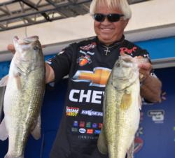 Chevy team pro Jimmy Houston of Cookson, Okla., parlayed a total catch of 21 pounds, 7 ounces into a second-place finish after the first day of Grand Lake competition.