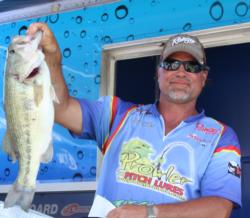 Making the cut in the sixth position is Kevin Snider with 38 pounds, 7 ounces.