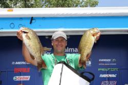 Fourth-place pro Darrin Schwenkbeck focused his day-two efforts on smallmouth. 