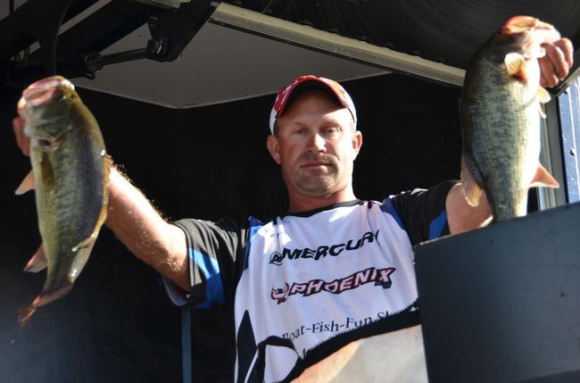 Pro Mike Moran of Ruffs Dale, Pa., finished the EverStart Series  Chesapeake Bay event in second place overall.