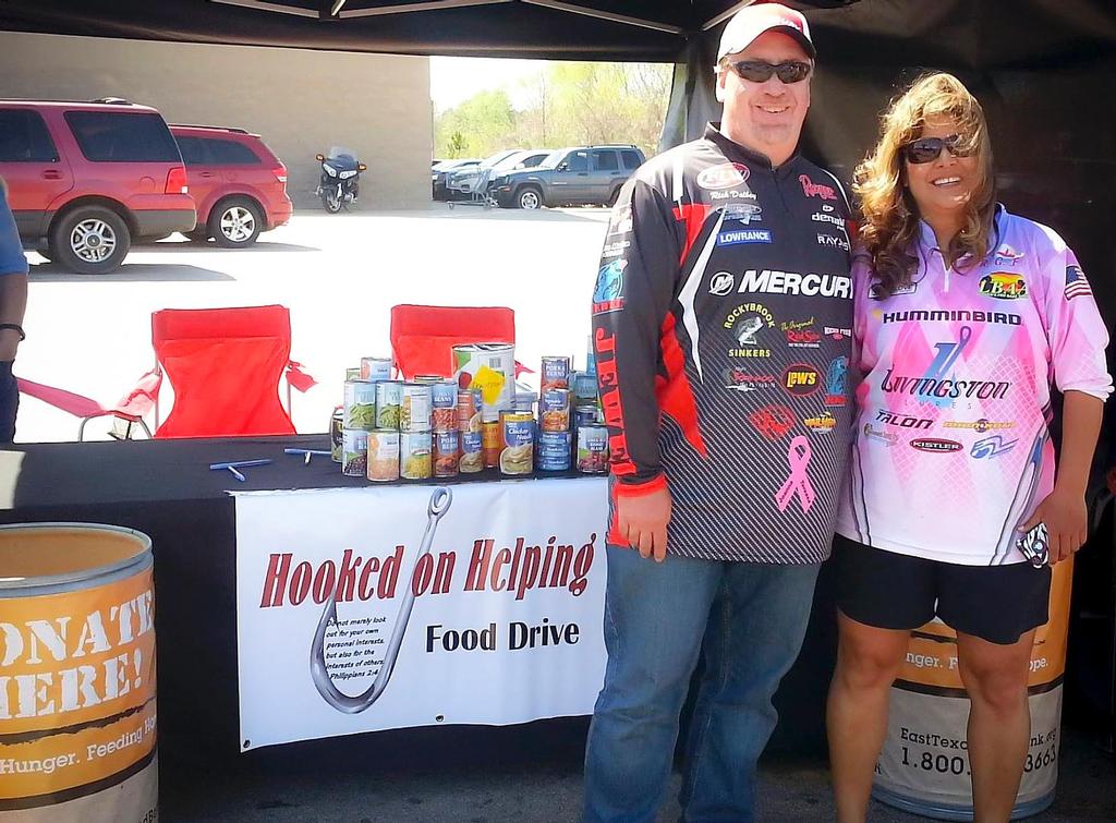 Image for Dalbey hosts food drive at Pickwick Lake