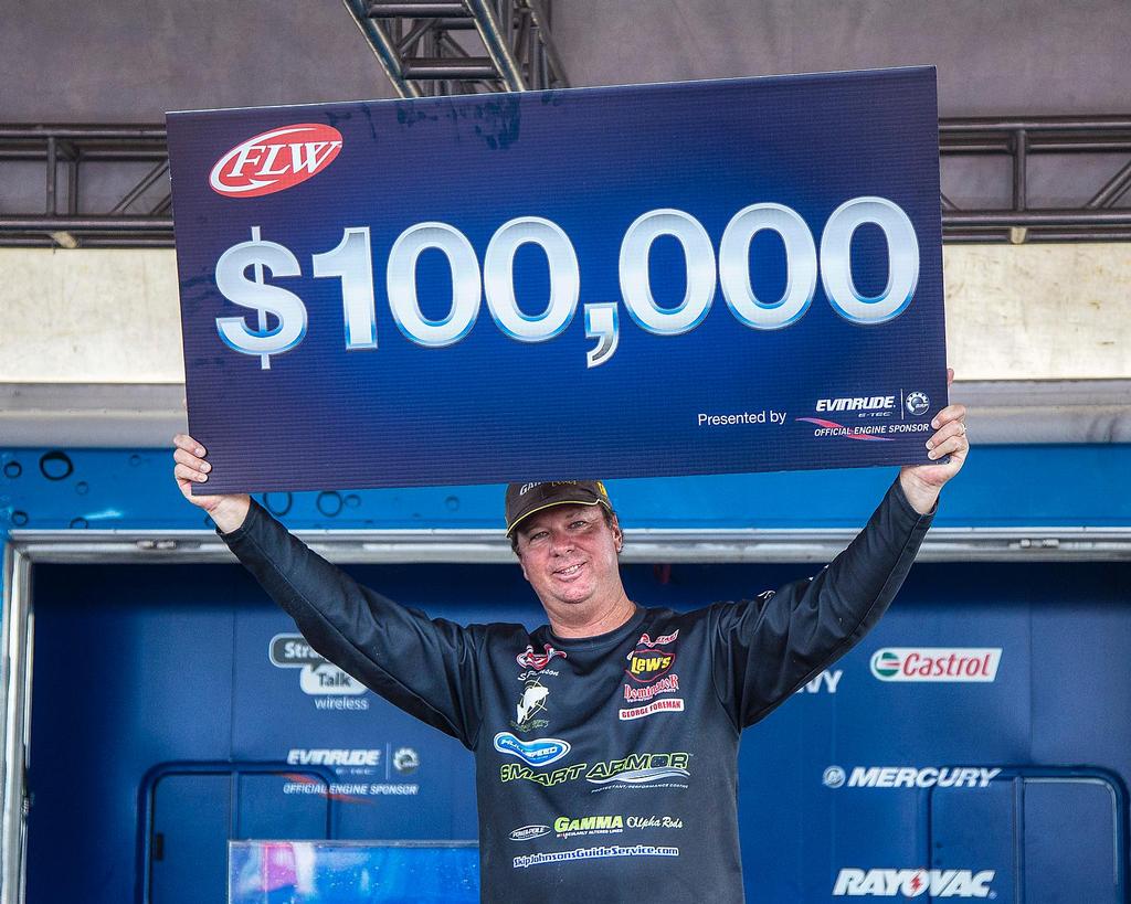 Image for Rookie Johnson Wins Walmart FLW Tour Finale On Kentucky Lake Presented By Evinrude