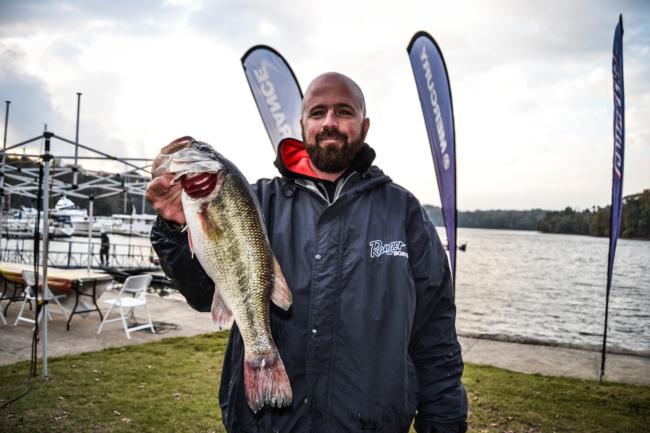 George Kapiton slipped into fifth place on day two of the Rayovac FLW Series Championship on Wheeler Lake after catching only 9-13,