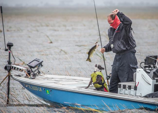 Val Osinski and his K9 companion Bugsy were the stars of last week's Rayovac FLW Series on Lake Okeechobee. 