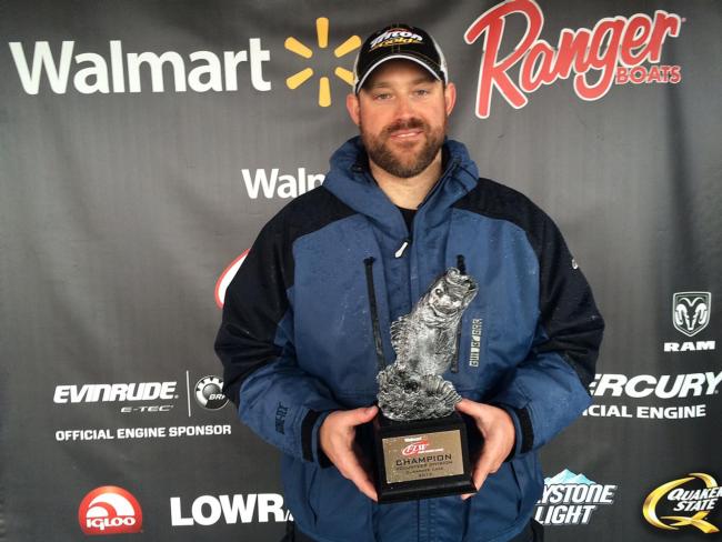 Jason Bridwell of Gray, Tenn., topped the field in the March 14 Volunteer Division event on Cherokee Lake with a 17-pound, 7-ounce limit. He walked away with a $5,100 check for his victory.