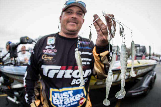 Rob Digh used a 1/4-ounce Strike King Red Eye Shad and a Shane's Baits Blades of Glory umbrella rig with 1/8-ounce heads and 3.8-inch Keitech Swing Impact FAT swimbaits to lock up the seventh spot.