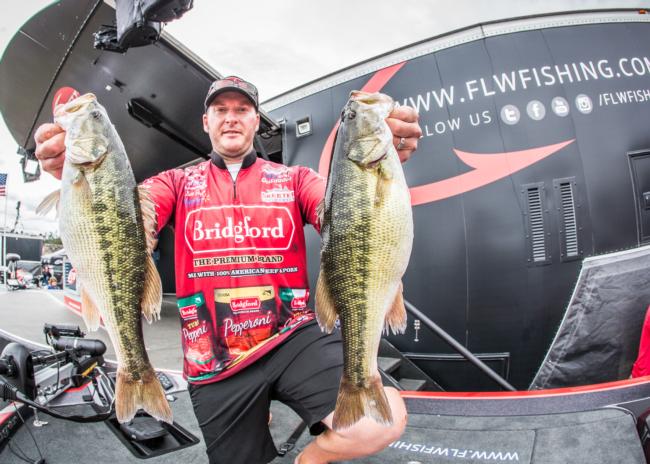 Bridgford pro Matt Stefan gets off to a good start on day one of the FLW Tour on Lewis Smith by weighing 13-8..