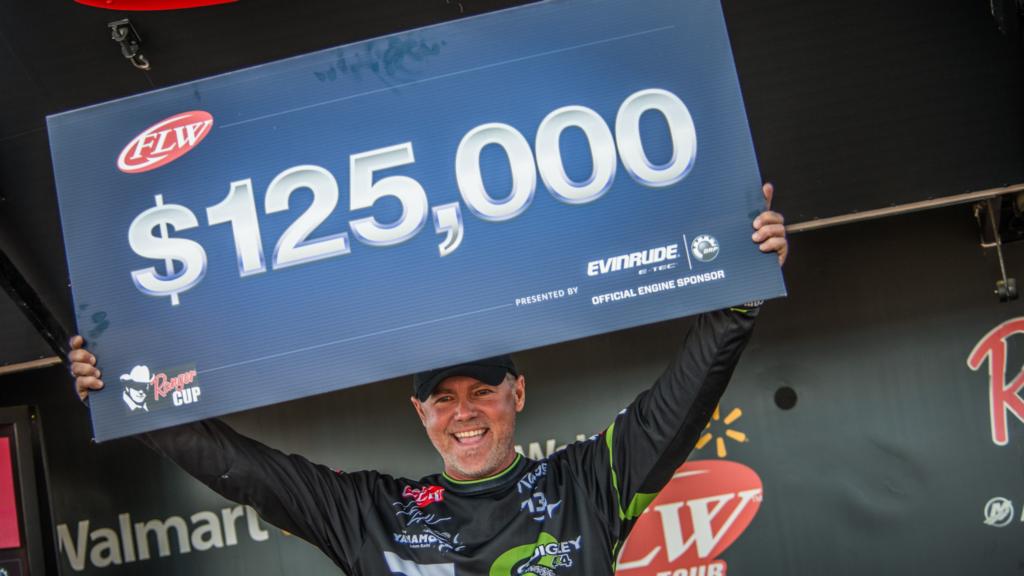 Image for Lefebre Wins Walmart FLW Tour On Lewis Smith Lake Presented By Evinrude