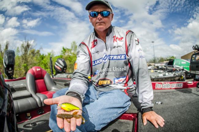 A Luck-E-Strike Rick Clunn RC2 Square Bill crankbait and Ringmaster were what Dodson reached for all three days of competition.