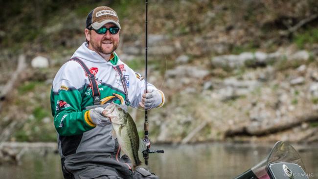 This will help Matt Arey put some added pressure on leader Andy Morgan on the final day of the Walmart FLW Tour on Beaver Lake. Arey started the day with a 1 pound, 9 ounce deficit and Morgan is struggling to put a limit together.