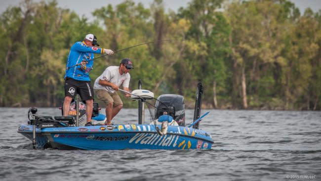 Walmart pro Mark Rose is making a charge on the final day. He'll need this fish and more to take down Randy Haynes. 
